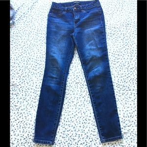 B. BRAZEN Skinny Jeans Size 6 Blue Denim